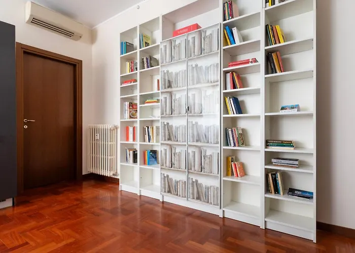 Apartmán Italianway Easy - Sismondi 74 *