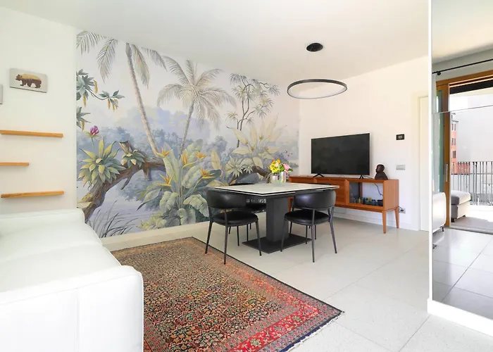 Luxury Con Terrazza, Palestra, Cowork & Box Privato Casa vacanze Milano