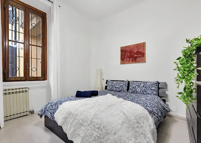 Charming And Large - 4 People - Fiera & Duomo * Milán