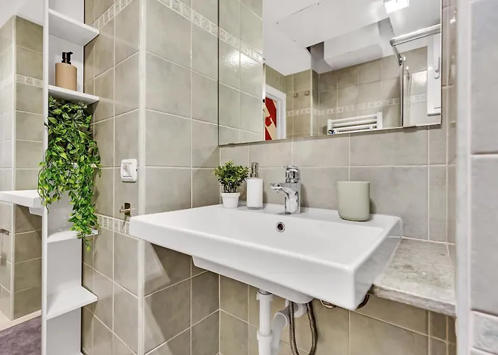 Charming And Large - 4 People - Fiera & Duomo