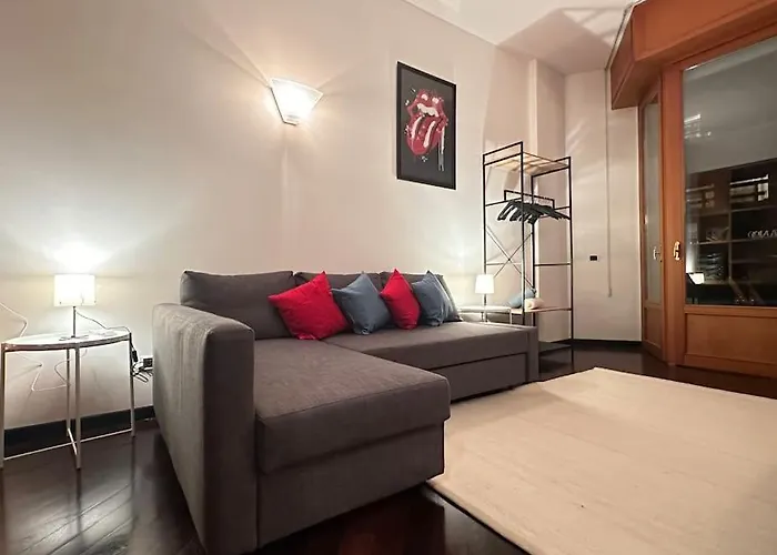 Appartement Jacuzzi-idrotherapy Duomo 5 Min Qcterme 100m Milaan