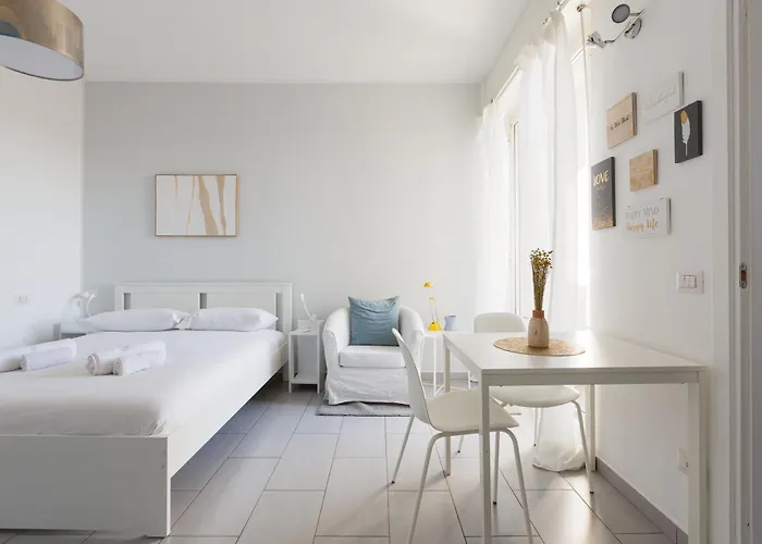 Guesthost - Bande Nere Mm1 With Balcony