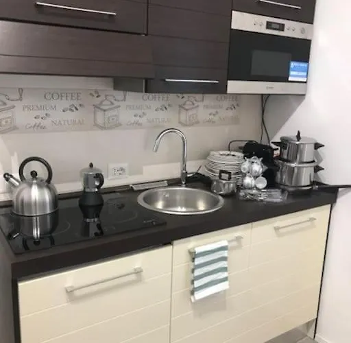 Splendido Bilocale Stazione * Milaan