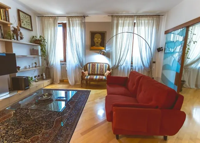 Ampia Oasi A Porta Venezia: Casa In Centro *