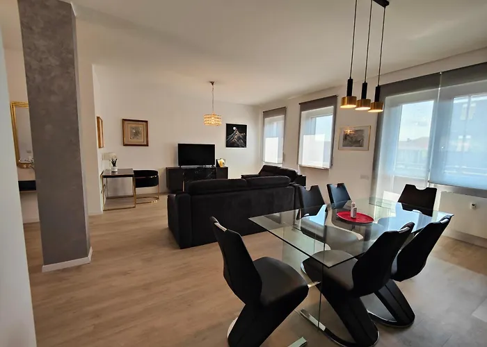 Lejlighed Bnbutler - Via Foppa 7 - 130 Mq In Posizione Strategica *