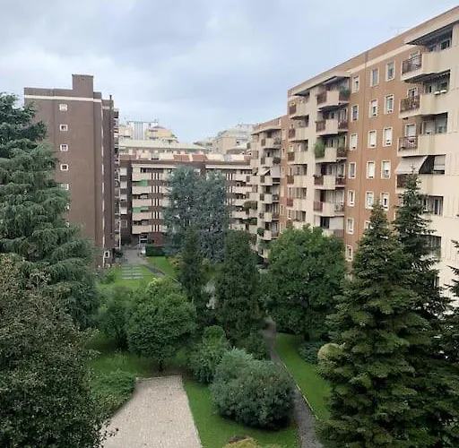 House - 20 Min From Center, Free Wifi And Private Parking *