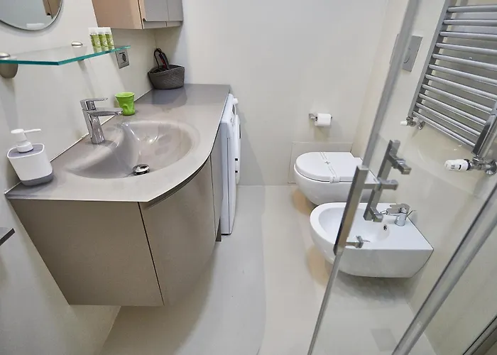 Moderno Trilocale Moscova Brera * ミラノ