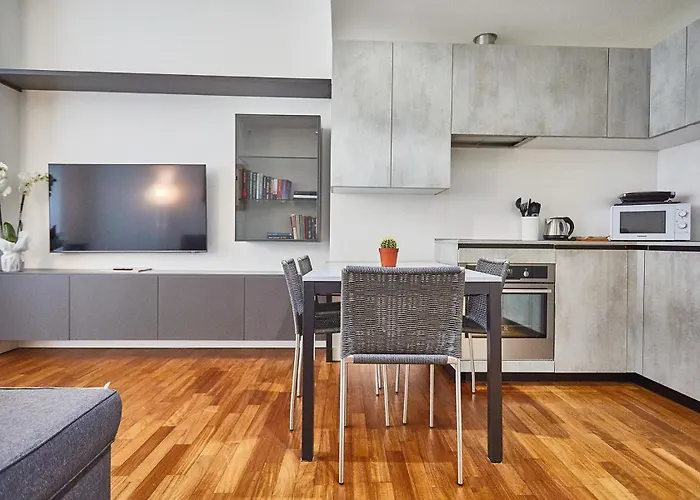 Apartamento Moderno Trilocale Moscova Brera