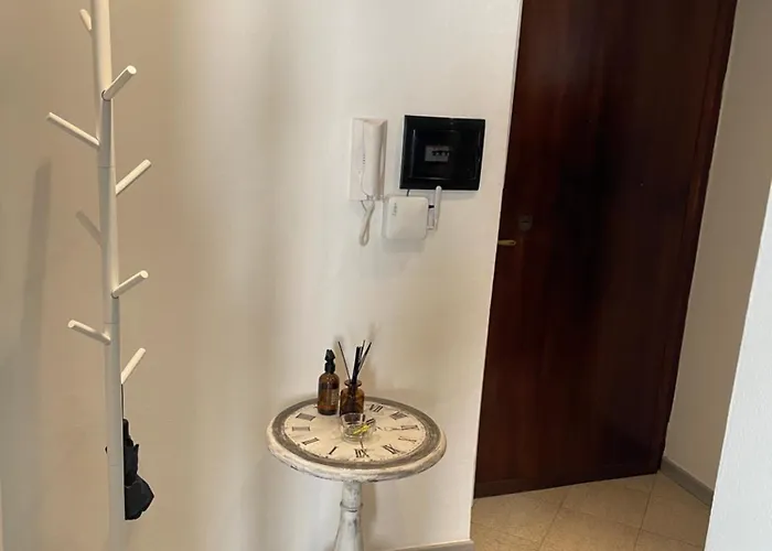 Bilocale Zona Navigli *