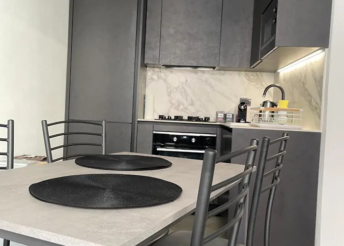 Bilocale Zona Navigli Apartament *