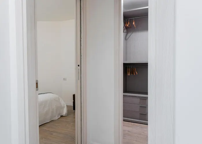 Beautiful In - Duomo 15 Minutes *