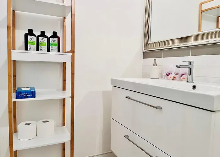 Riverside Loft Navigli - Spacious Two-bedroom