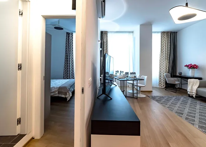 Dream San Babila Апартаменты