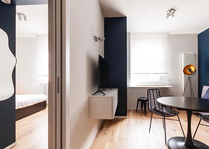 Youhosty - Perego 7 Dx Milán