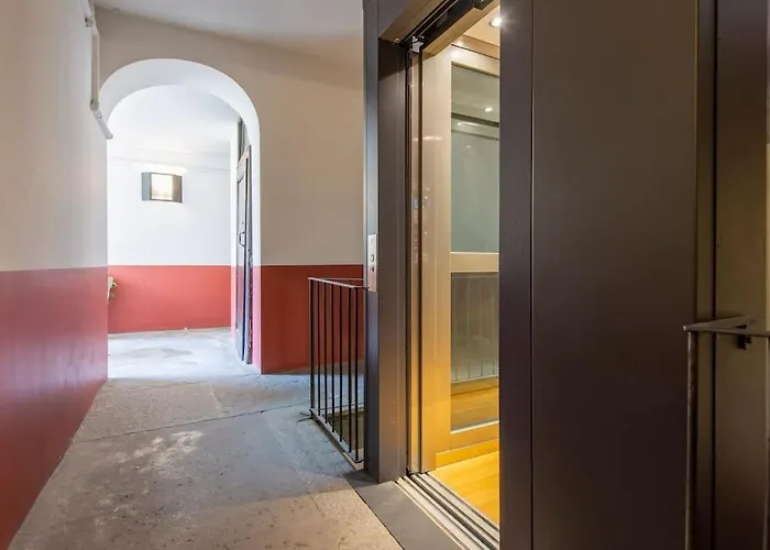 Appartamento Design A Porta Venezia - Le Di Daniela *