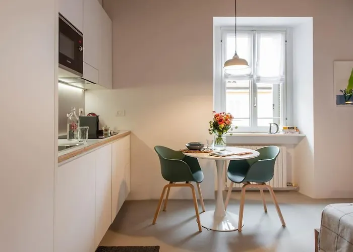 Appartement Design A Porta Venezia - Le Di Daniela