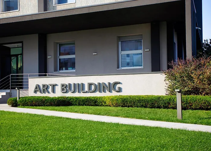 Art Building Palestra Inclusa E Parcheggio