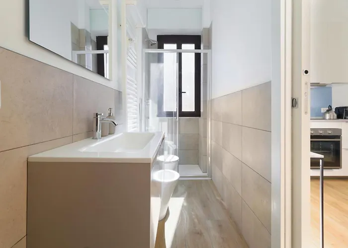 Just Urban - Sunny 2br Flat In The Heart Of - M2 And M4 Metro *