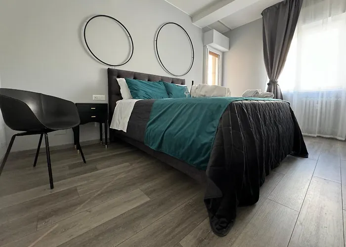 Meg Glamour Vicino I Navigli 4*