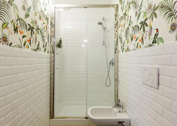 Silenziosa Casa Di Ringhiera - Porta Venezia