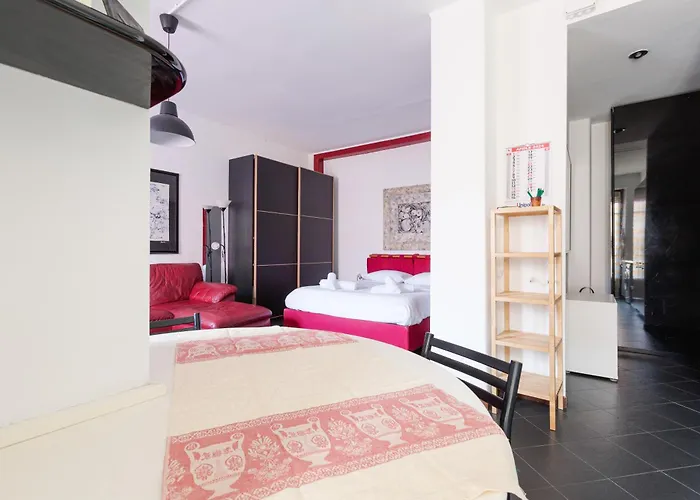 De Angeli M1 - Colorful With Balcony! Apartmán *