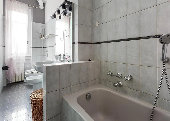 De Angeli M1 - Colorful With Balcony! Mediolan