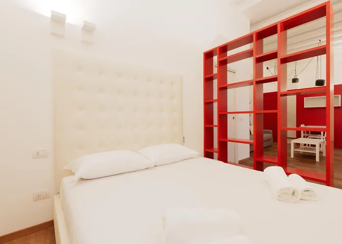 Guesthost - Modern 280m From Arco Della Pace! דירה