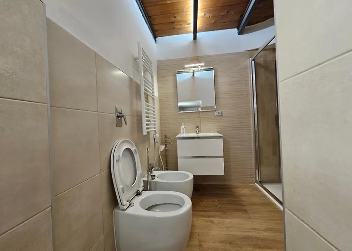 Апартаменты Navigli Stylish Underground Nearby For 4 Guests Милан