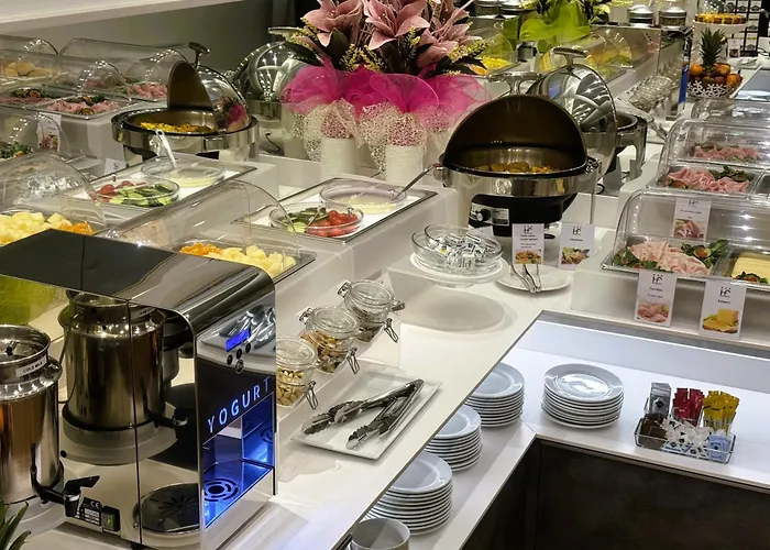 佛罗拉酒店 米兰