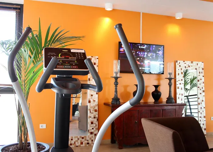 מלון Milan Suite Hotel