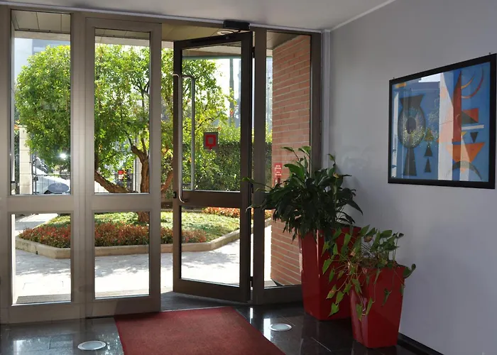 勒尔蒂住宅酒店