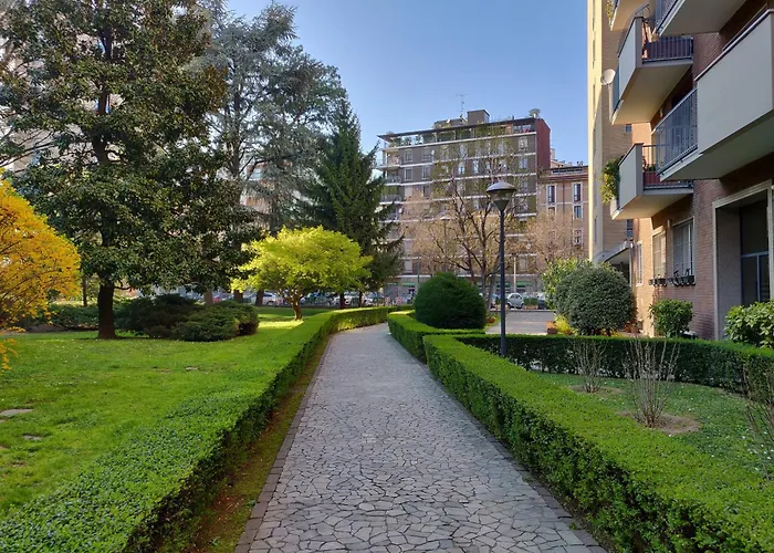 Apartman Exclusive Rooftop With Large Terrace In Solari/tortona *