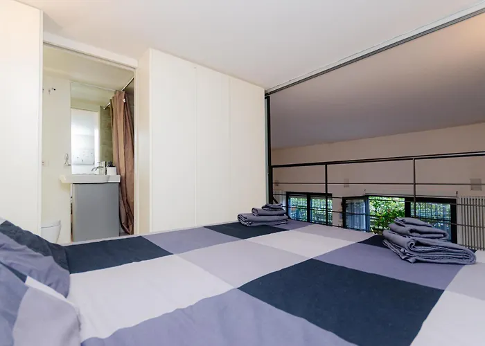 Апартаменты Vivimihome Loft Su Due Livelli Con Terrazzo