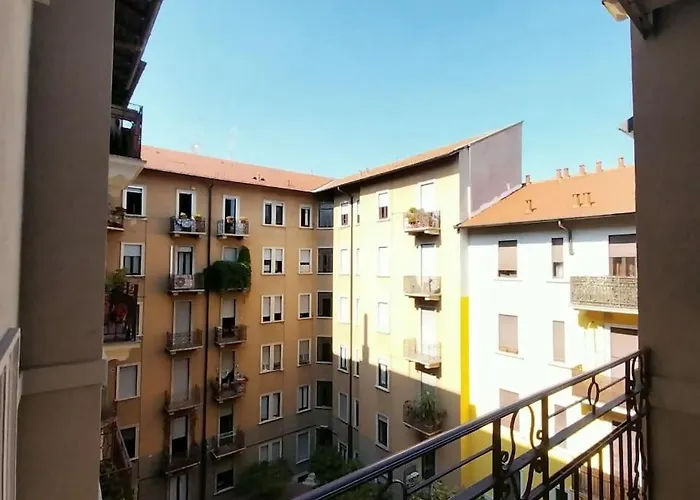 Charming City Lifefiera