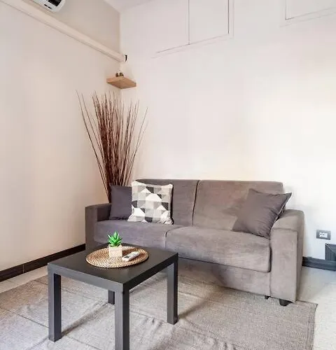 Appartement *new In The Center Milaan