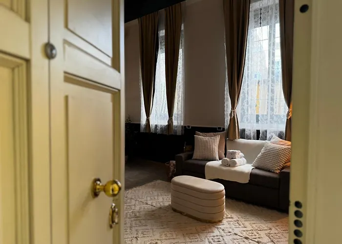 Apartament Regina In Verona - Sky Tv, Wifi E Breakfast Box *