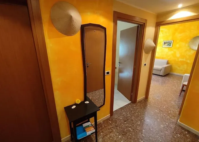 Mi Affaccio Sulla Piazza Milán