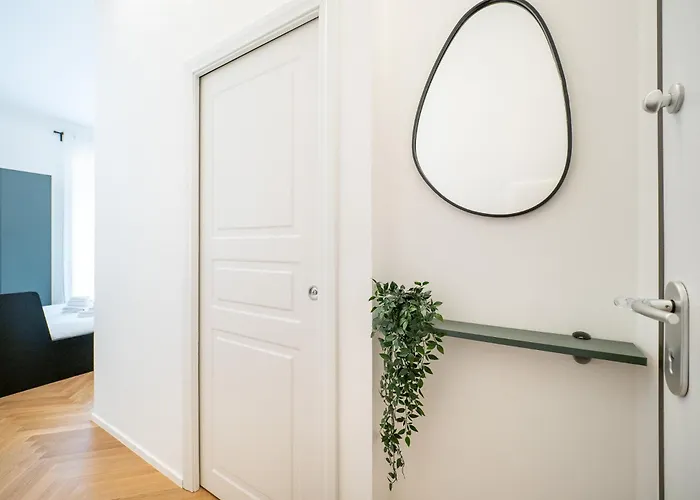 Keys Of Italy - Corsica 5 / Cocoon