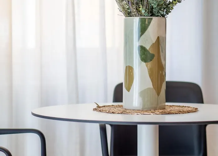 Keys Of Italy - Corsica 5 / Cocoon Mailand