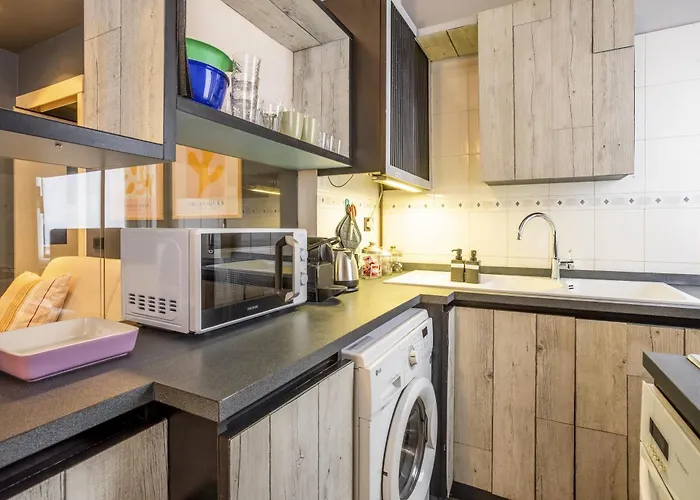 Apartman - 10 Minutes To Duomo And Train Station *