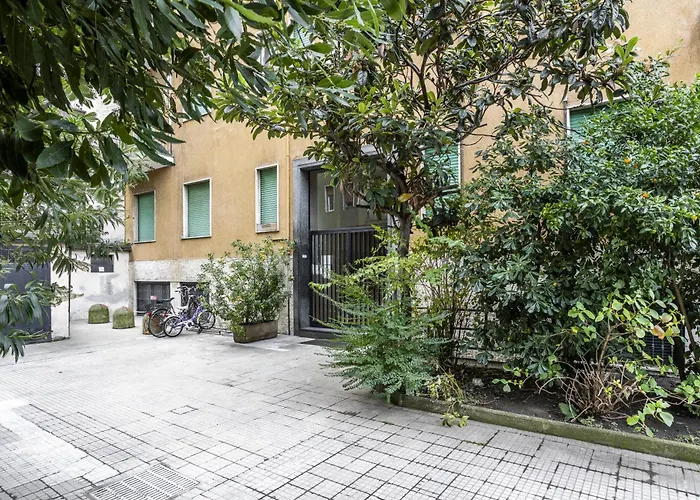 - 10 Minutes To Duomo And Train Station Milan