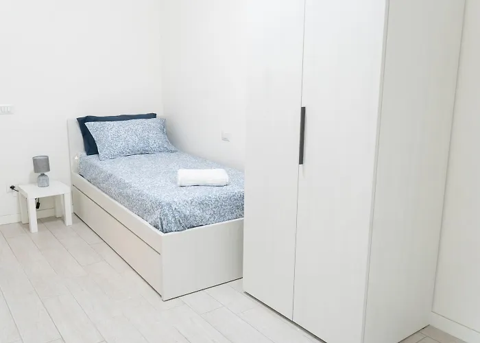 Lägenhet Ce6 - Corso Sempione • Large *