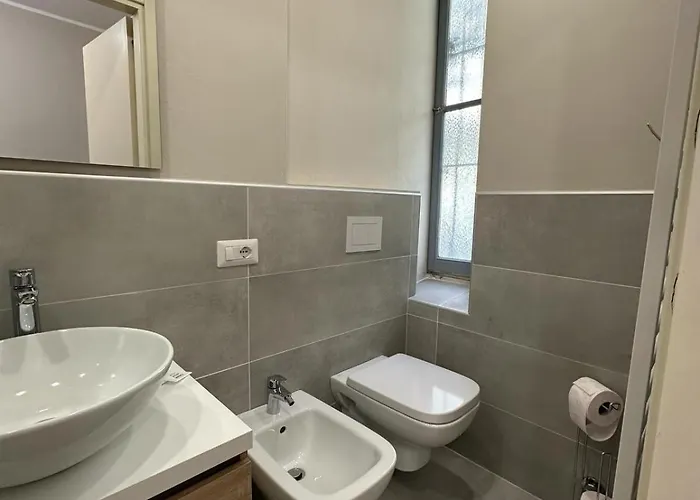 Le14 Duomo-loreto Acomfortable