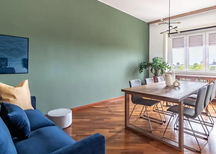 Trilocale Vintage Vicino A Con Vista Panoramica Sul Duomo