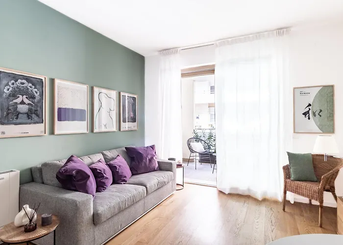 Design Con Terrazza In Via Masera 6 Milán