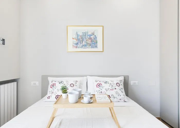 Apartment Easylife - - Commenda 25 - Porta Romana *