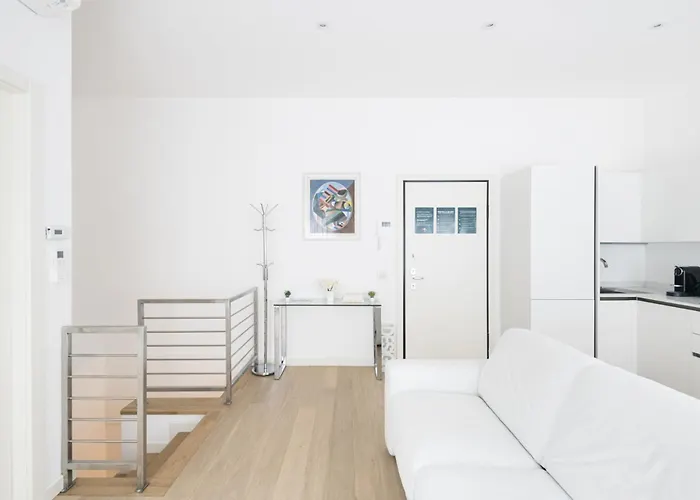 Easylife - - Nirone 8 - Duomo Milan