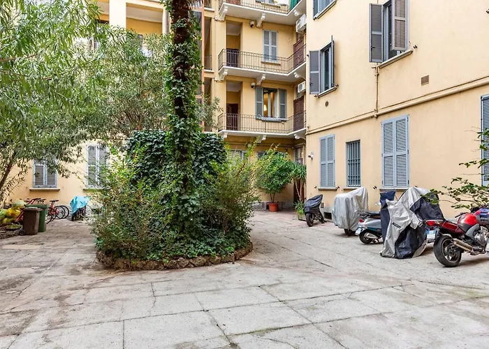 Apartman 12 Minutes From Duomo - Modern Loft