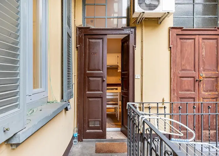 Apartman 12 Minutes From Duomo - Modern Loft *