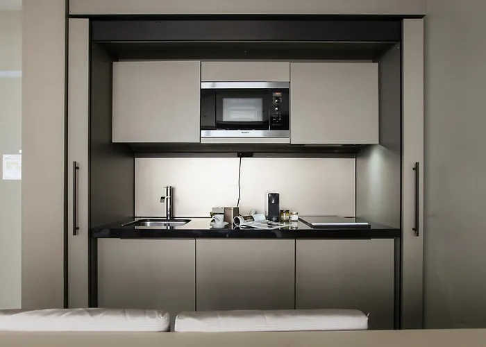 Nj & San Pietro All'orto 6 Milán